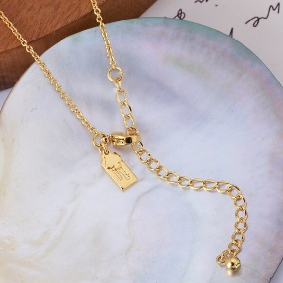 Kate Spade Cold Comforts Polar Bear Mini Pendant - Picture 4 of 4